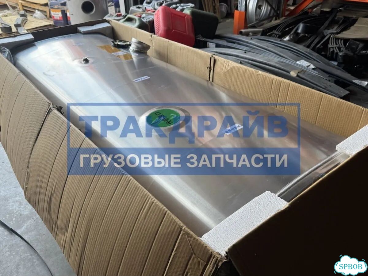 Бак топливный Sitrak C7H Max 700х700 мм 860 л фото 3