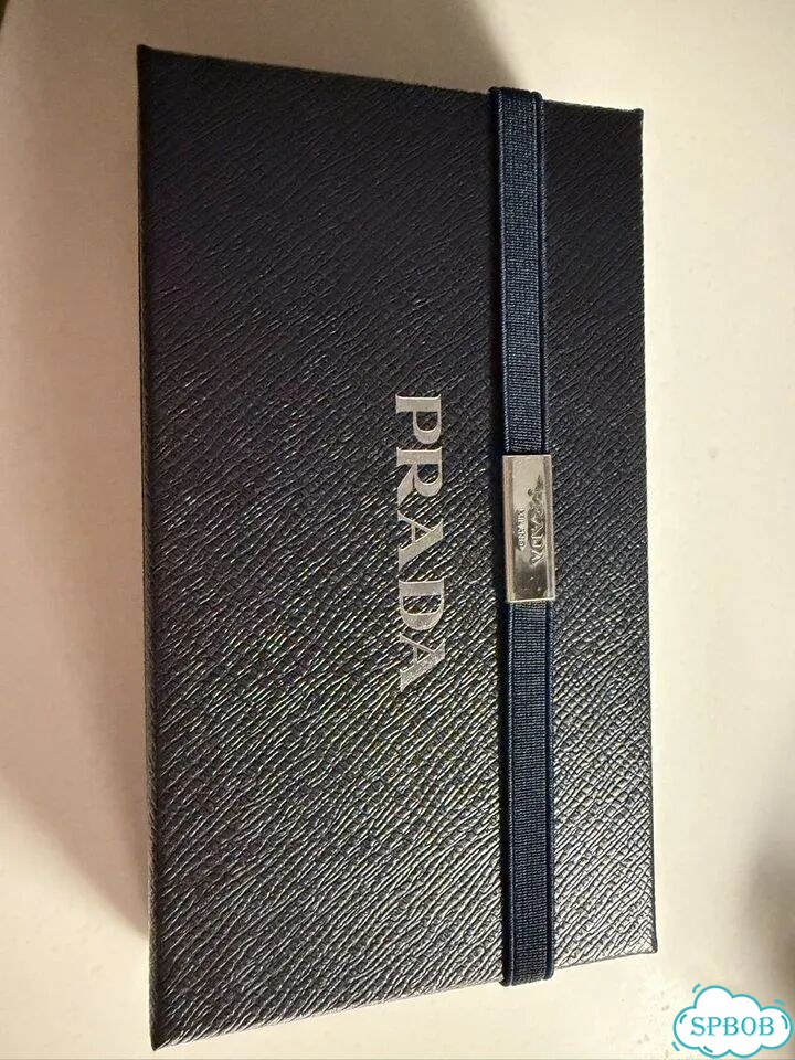 Чехол Prada iPhone 17 Pro Max оригинал фото 6