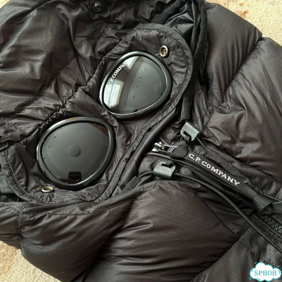 Жилетка Cp Company фото 2