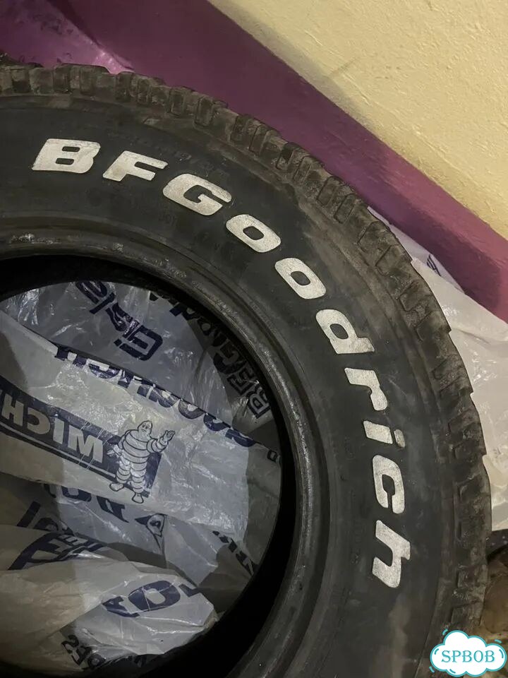 BFGoodrich All-Terrain T/A KO 215/75 R15 100S фото 1
