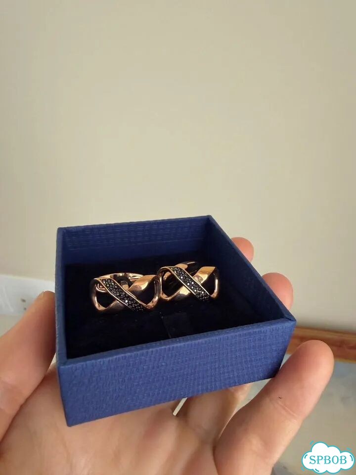 Запонки swarovski фото 1