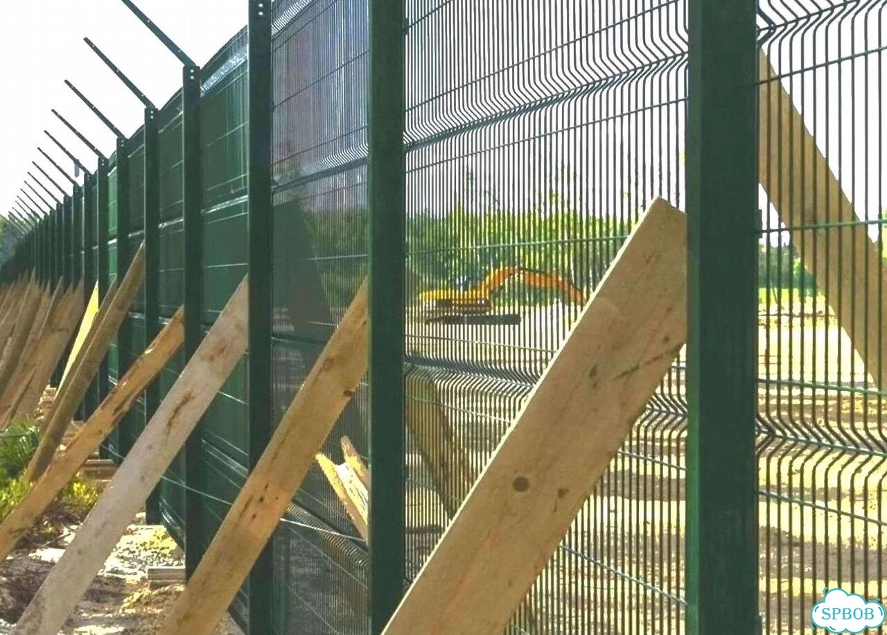 Забор из сетки 3Д гиттер любого цвета и размера фото 1