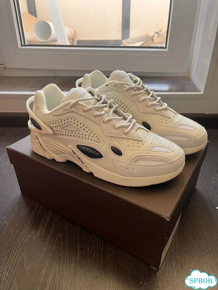 Raf simons cylon фото 1
