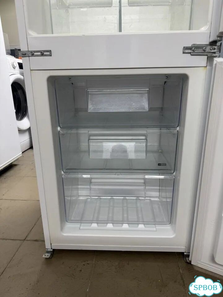 Встраиваемый холодильник IKEA no frost фото 4