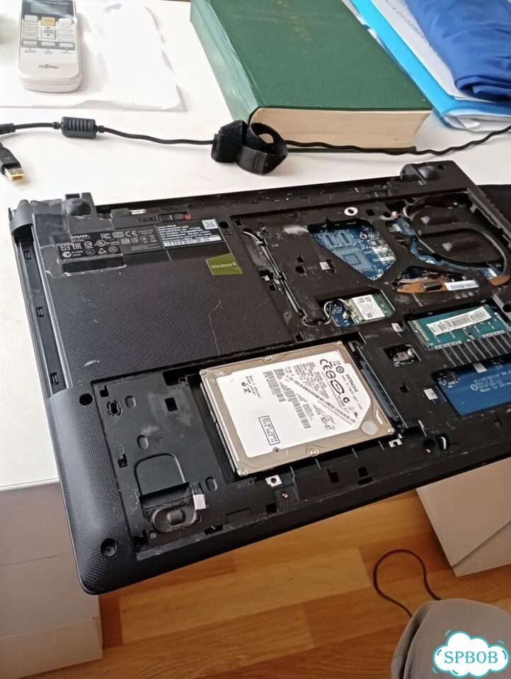 Ноутбук lenovo ideapad фото 9