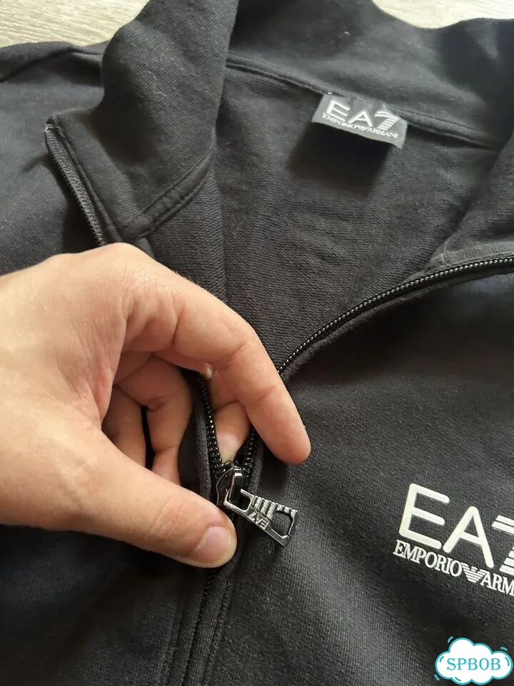 Кофта На Молнии Emporio Armani M Оригинал фото 4
