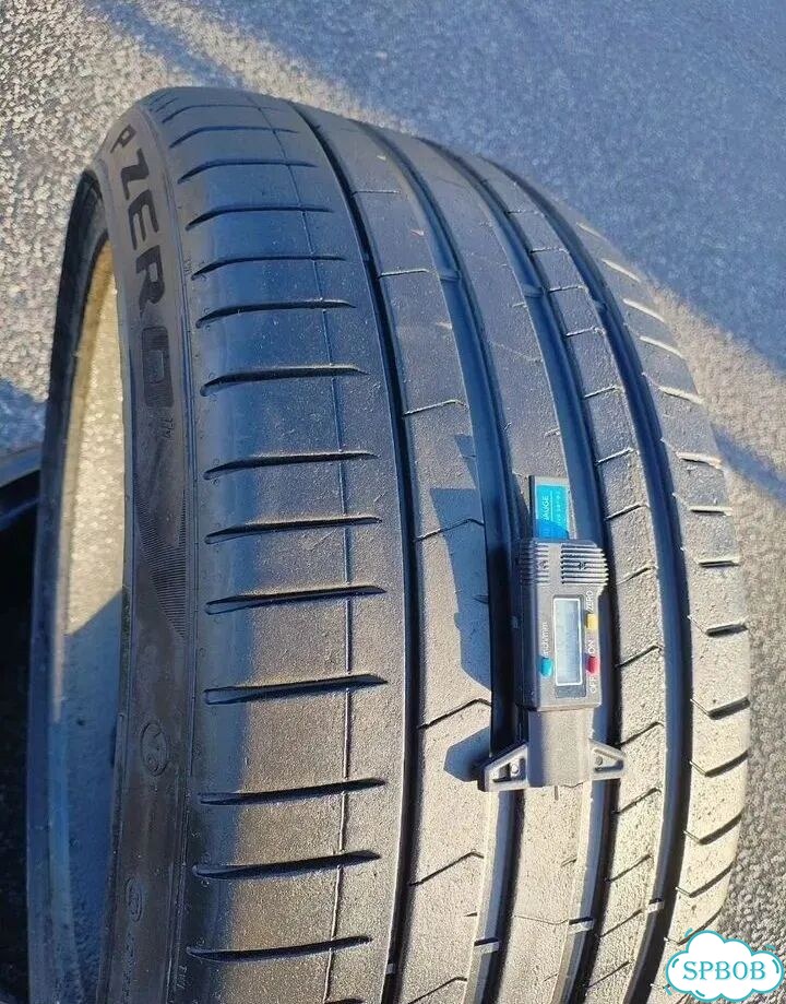 Pirelli P Zero 265/35 R20 99Y фото 4