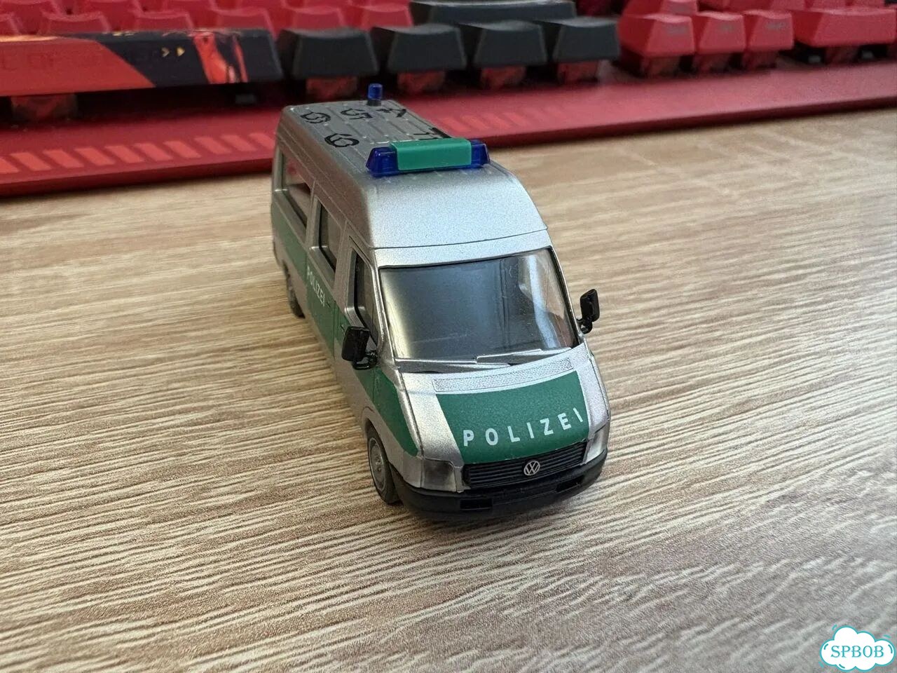 Модель авто Herpa 1:87 полиция фото 2