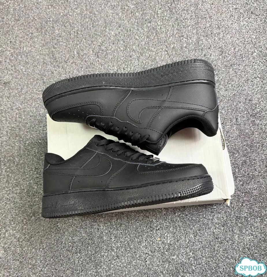Кроссовки Nike Air Force 1 фото 4
