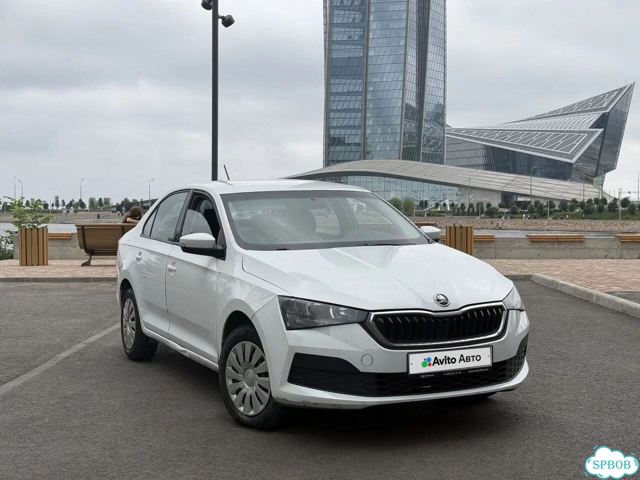 Skoda Rapid 1.6 AT, 2021, 350 000 км фото 1