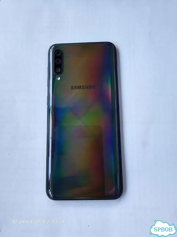 Samsung Galaxy A50, 4/64 ГБ, 2 SIM фото 4