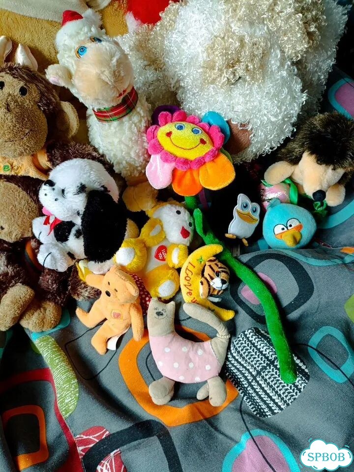 Коробка мягких игрушек фото 4
