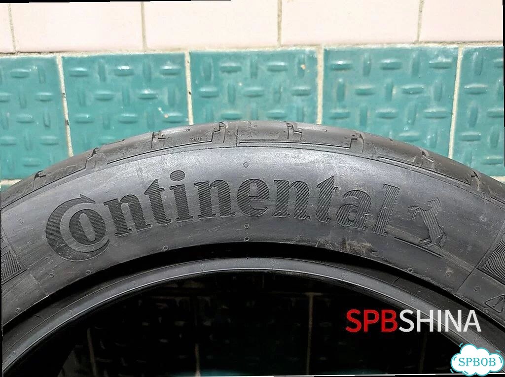 Continental Ultracontact UC6 SUV 235/50 R19 101U фото 3