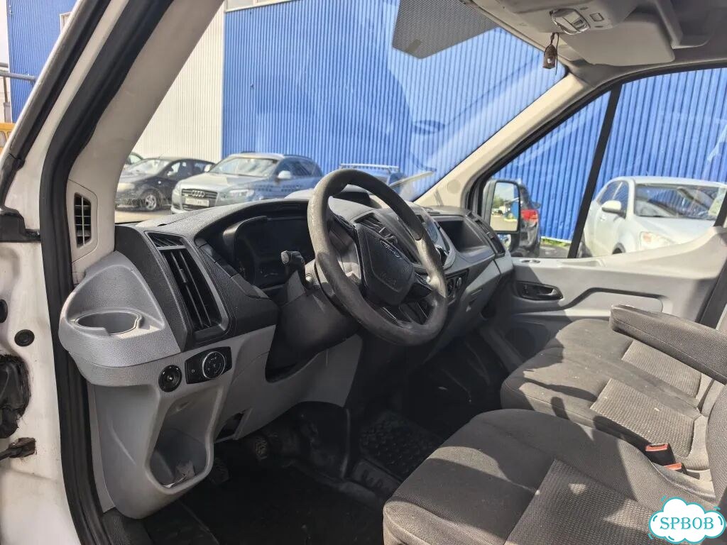 Микроавтобус Ford Transit, 2018 фото 7