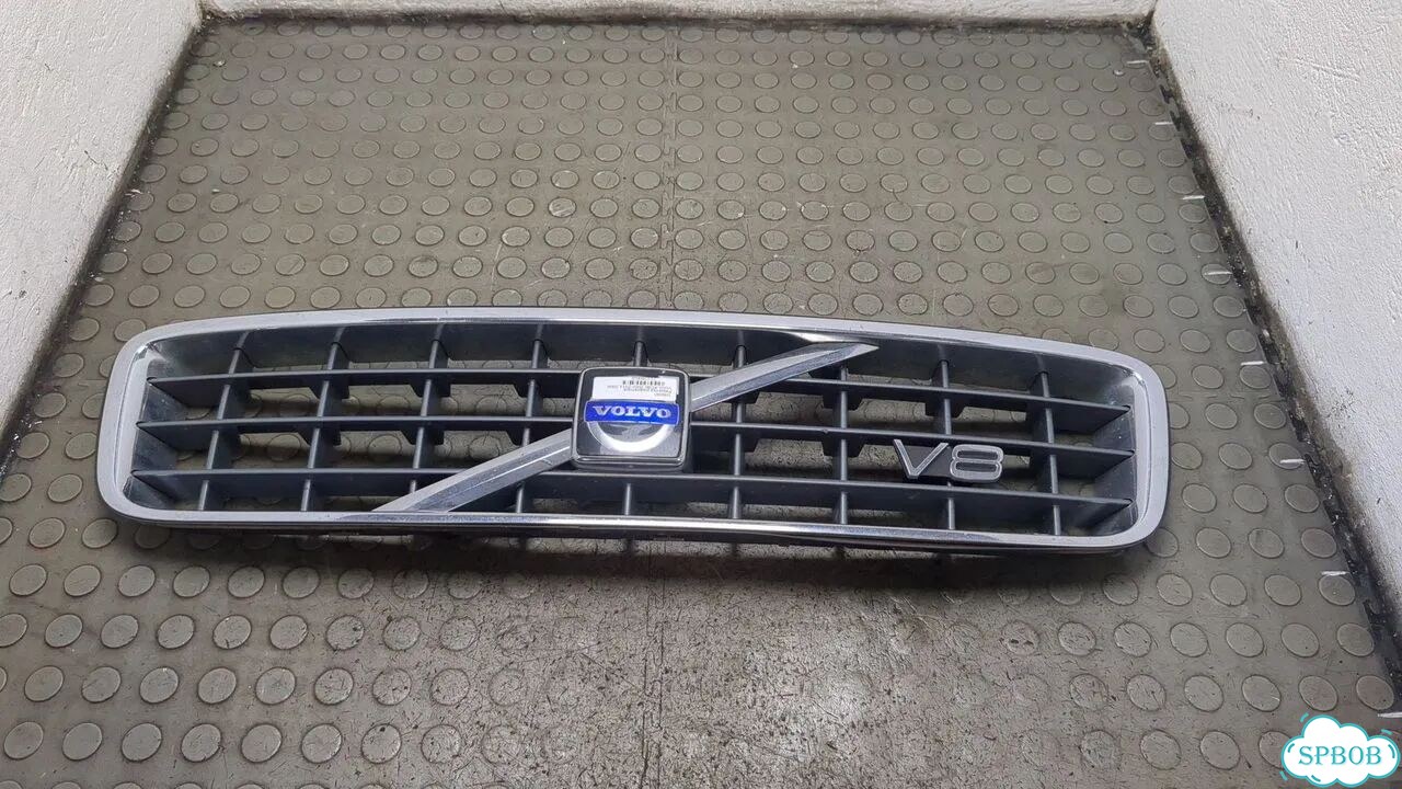 Решетка радиатора Volvo XC90 фото 1