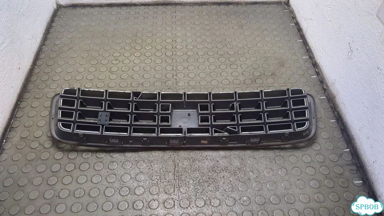 Решетка радиатора Volvo XC90 фото 7