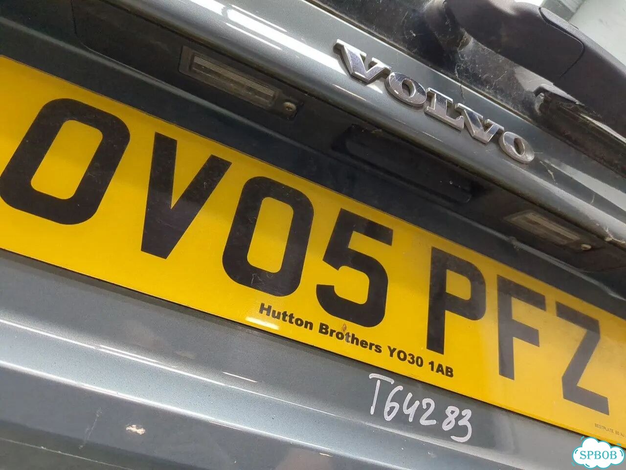 Крышка багажника Volvo XC70 фото 8