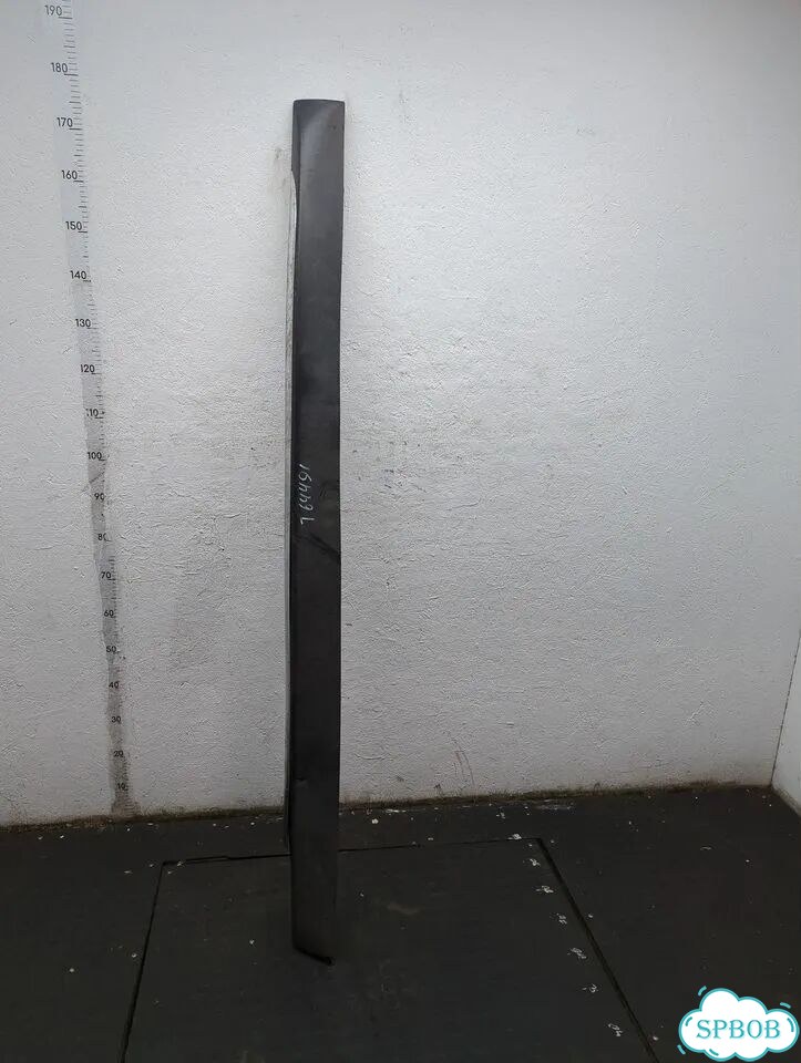 Накладка на порог левая передняя Peugeot 3008 фото 1