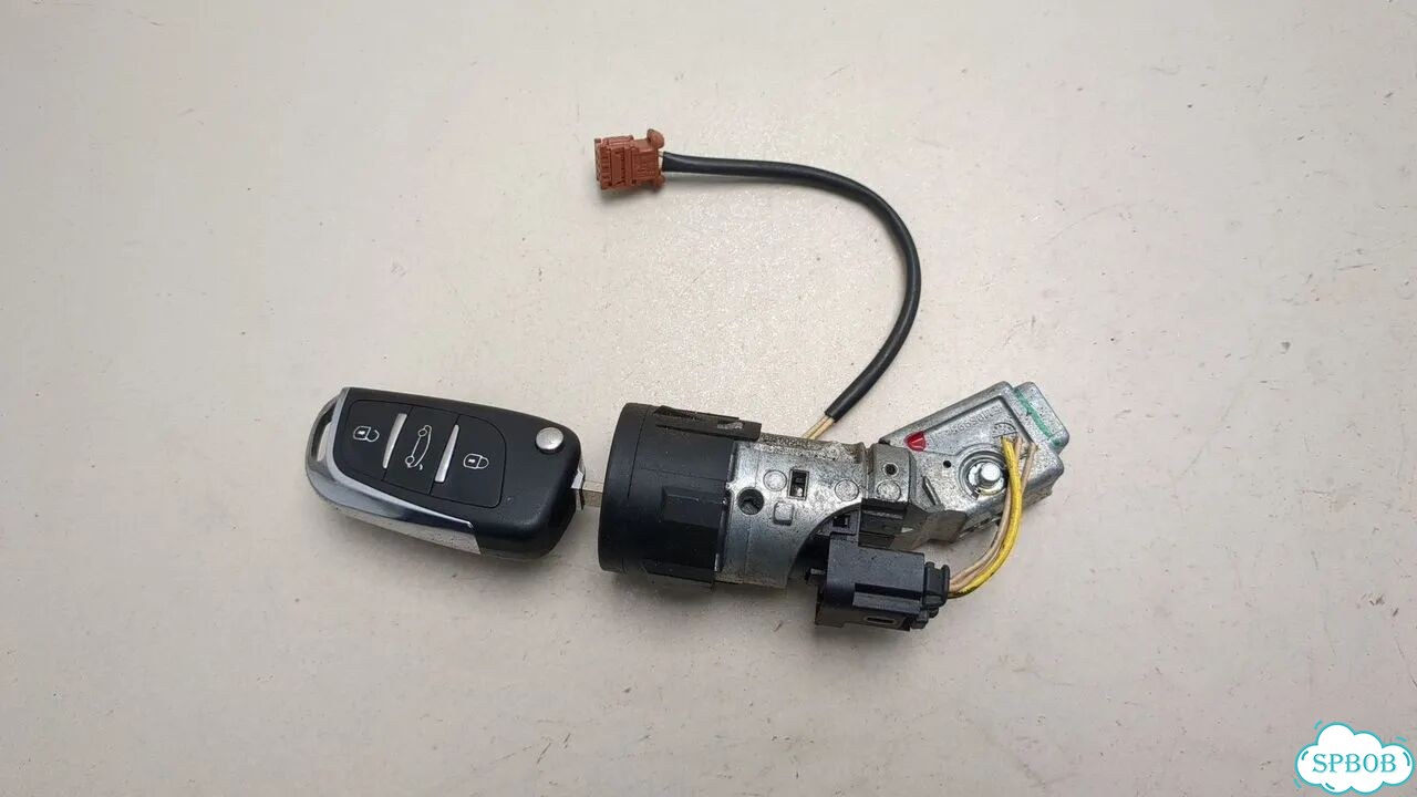 Замок зажигания Peugeot Partner фото 1
