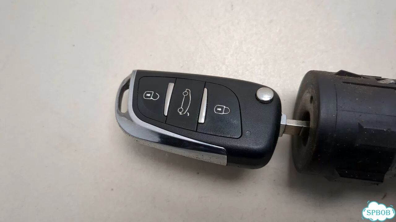 Замок зажигания Peugeot Partner фото 2