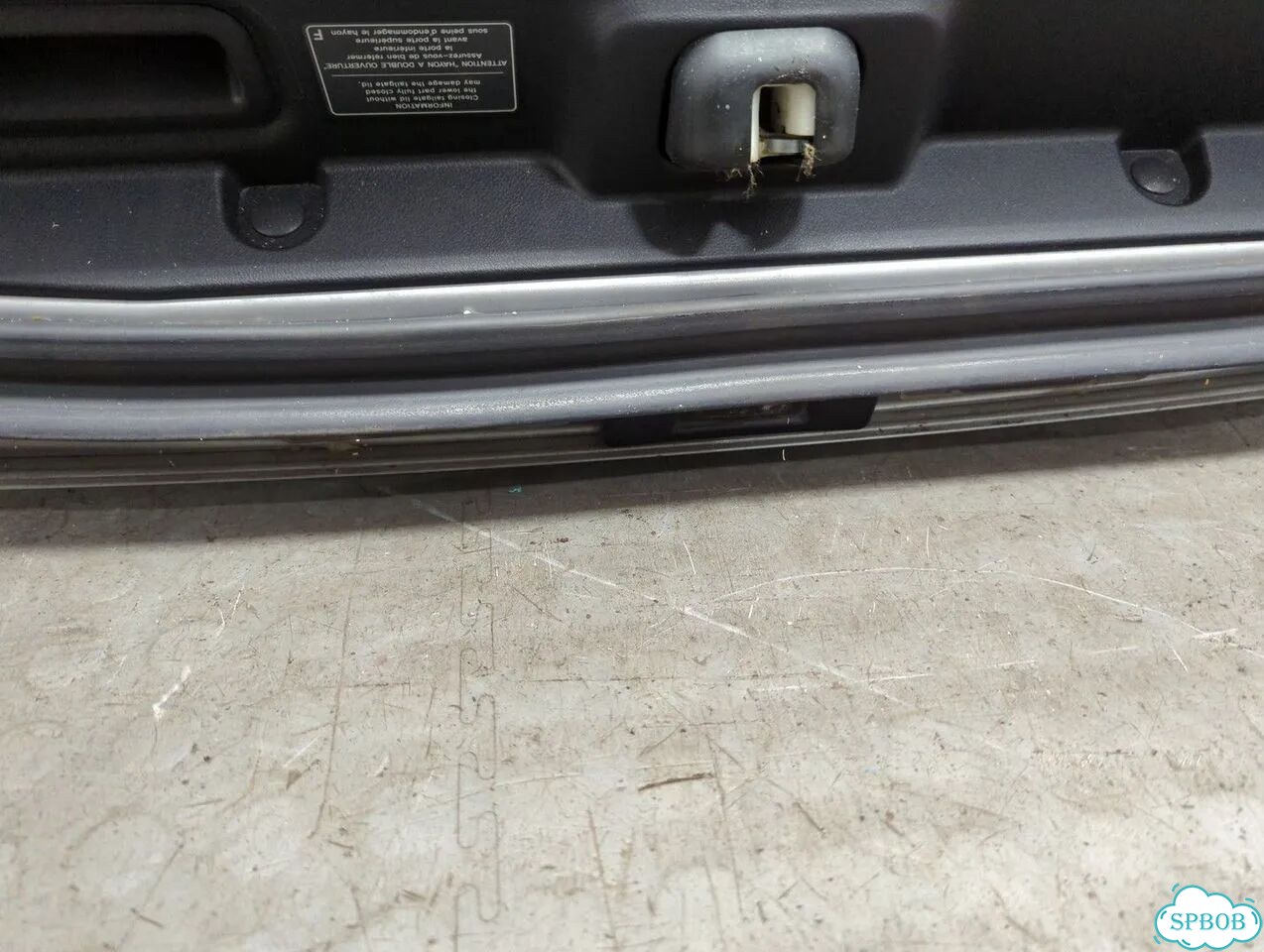 Крышка багажника Renault Koleos фото 9