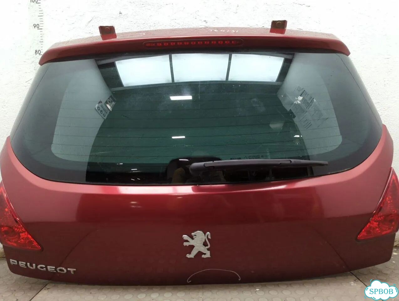 Крышка багажника Peugeot 3008 фото 3
