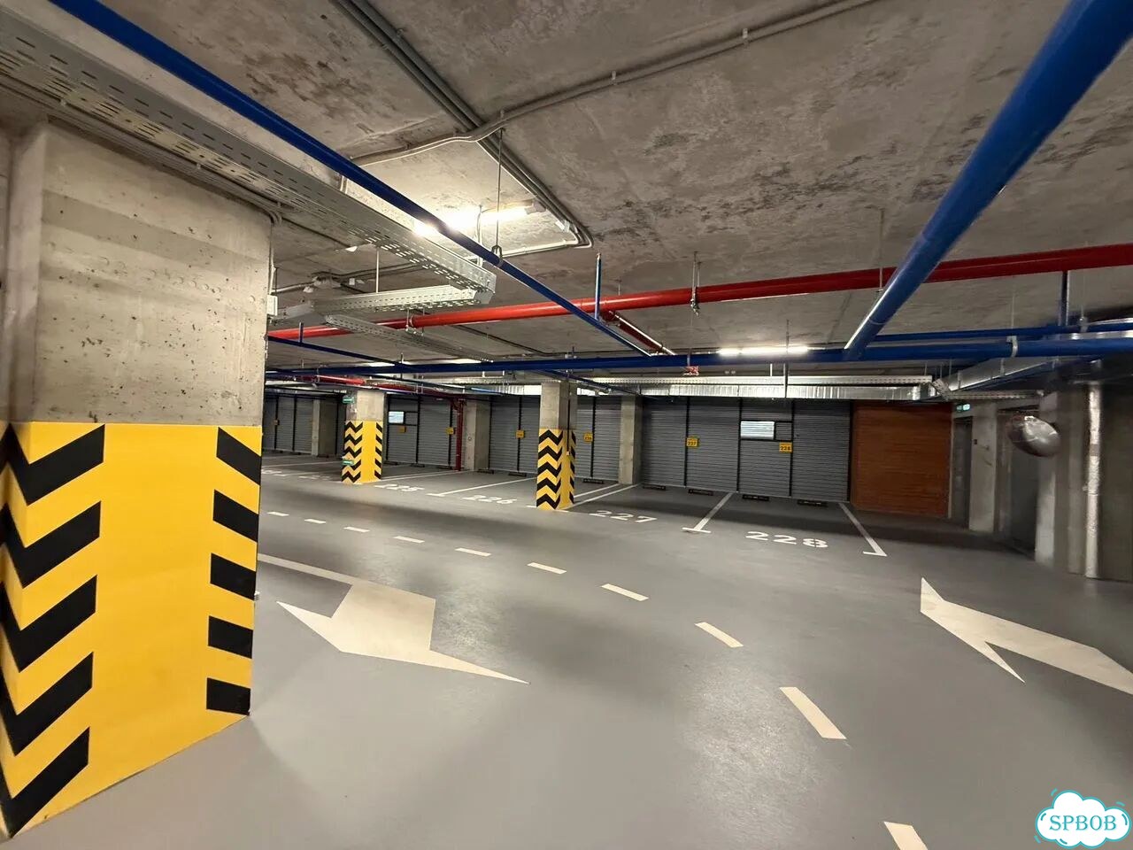 Машиноместо, 13 м² фото 4