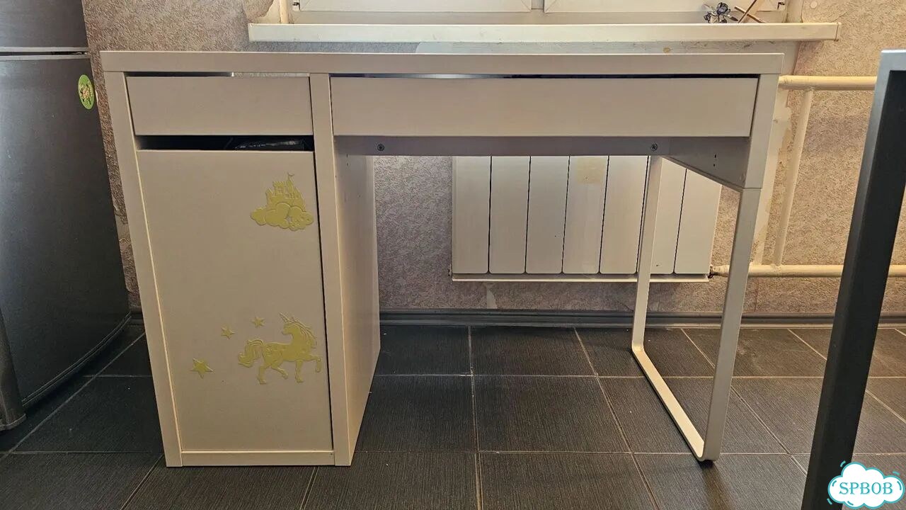Стол IKEA micke фото 1