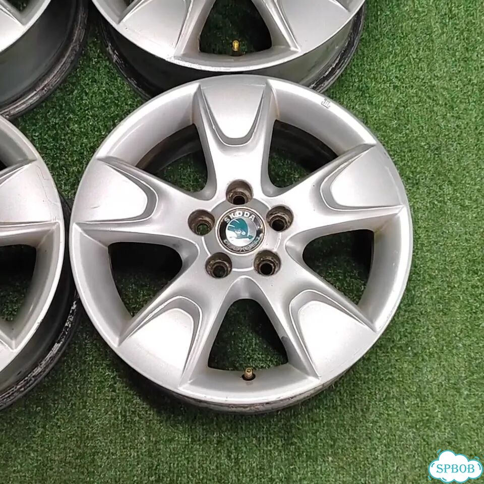 Литые диски Skoda 6×R15 5×100 фото 1