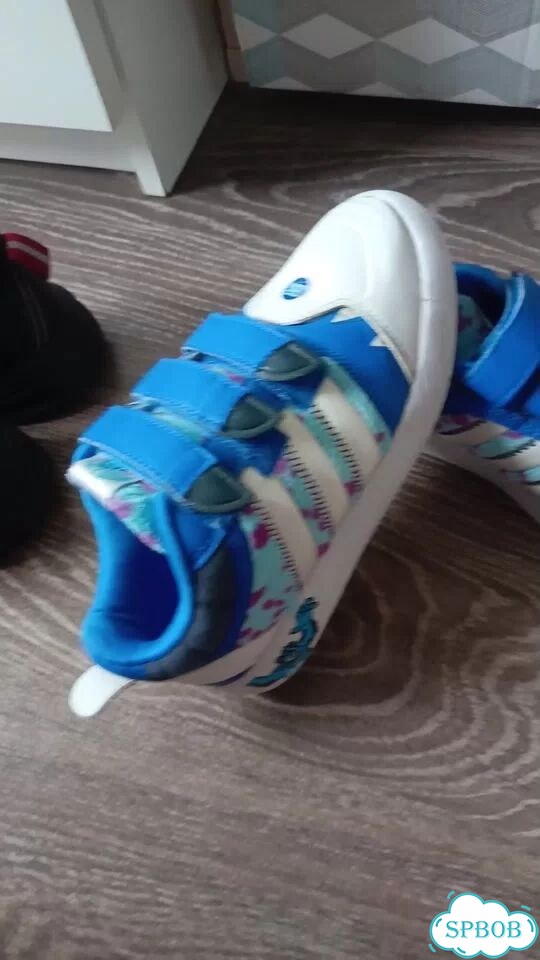 Кроссовки детские adidas 32 размер фото 1