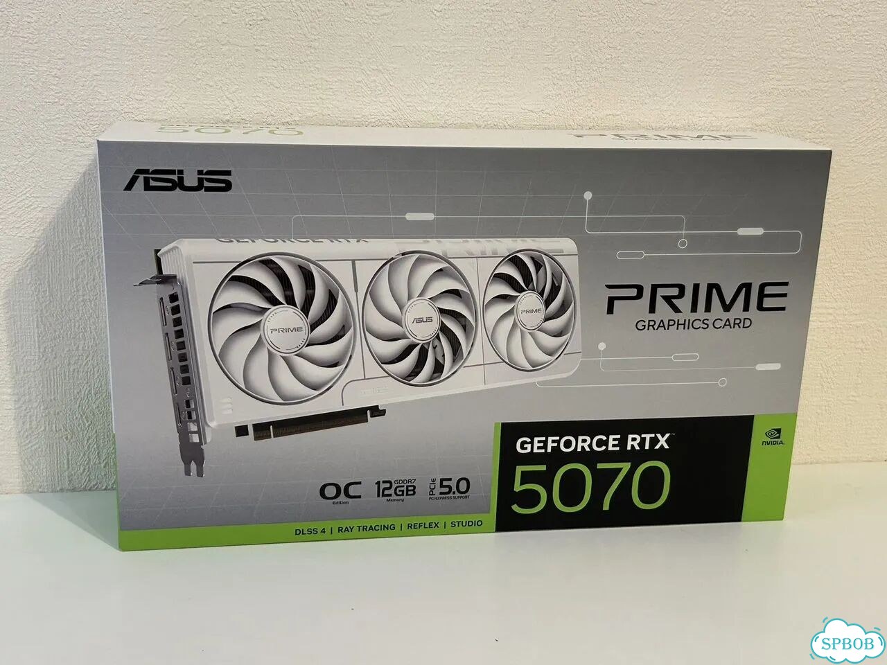 Новая RTX 5070 12GB Asus Prime OC White фото 1