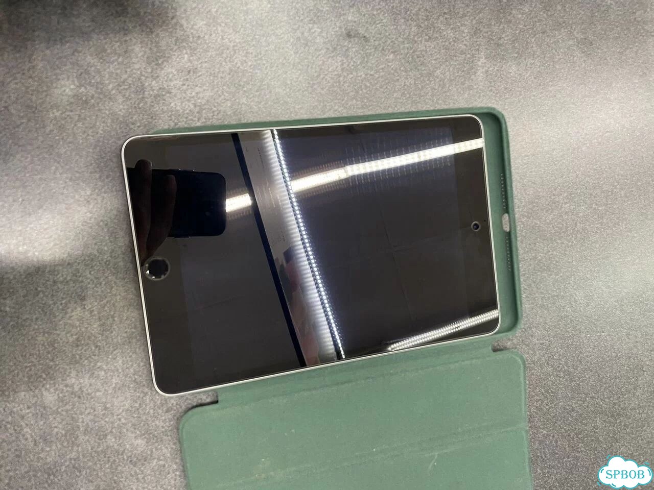 iPad mini 4 128gb фото 1