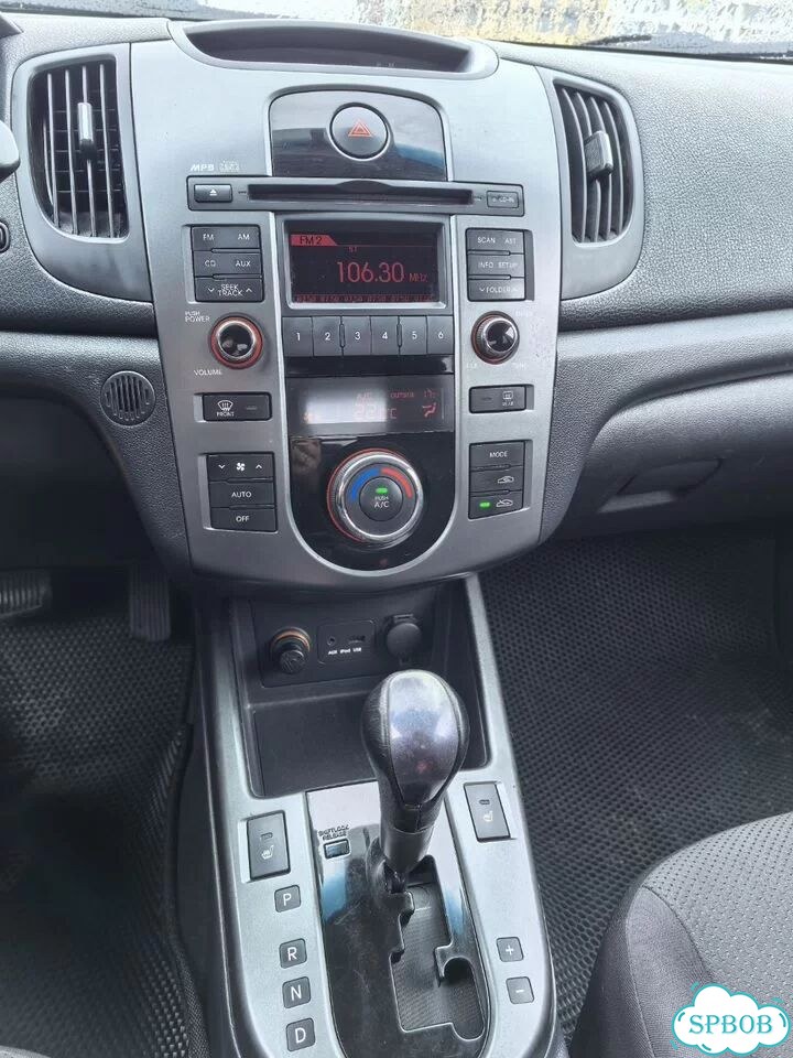 Kia Cerato 1.6 AT, 2010, 265 000 км фото 16