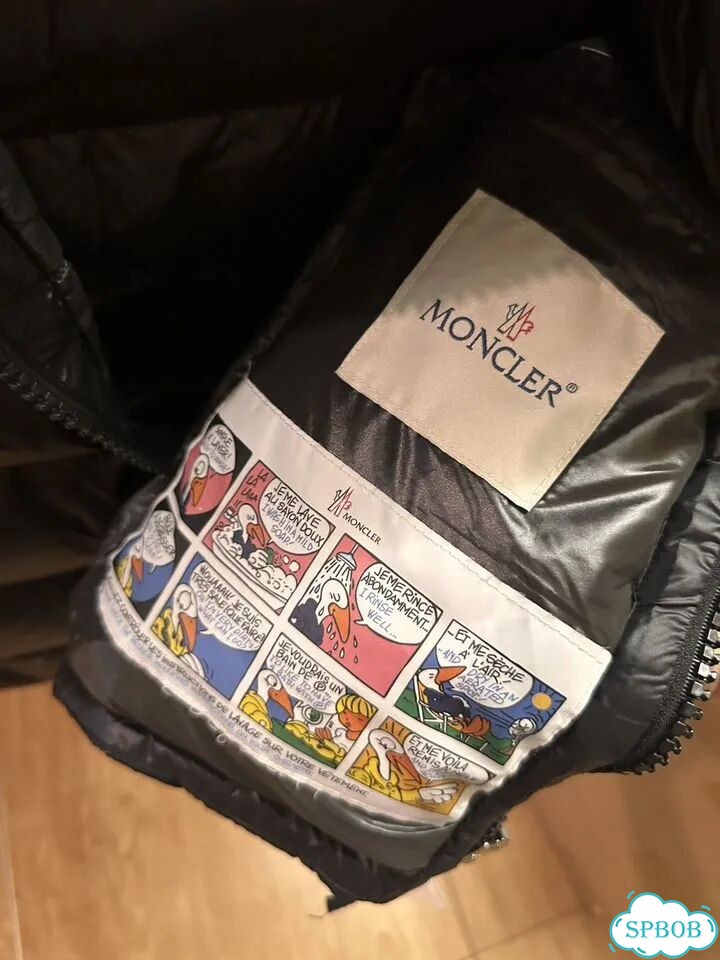 Жилетка Moncler мужская фото 5