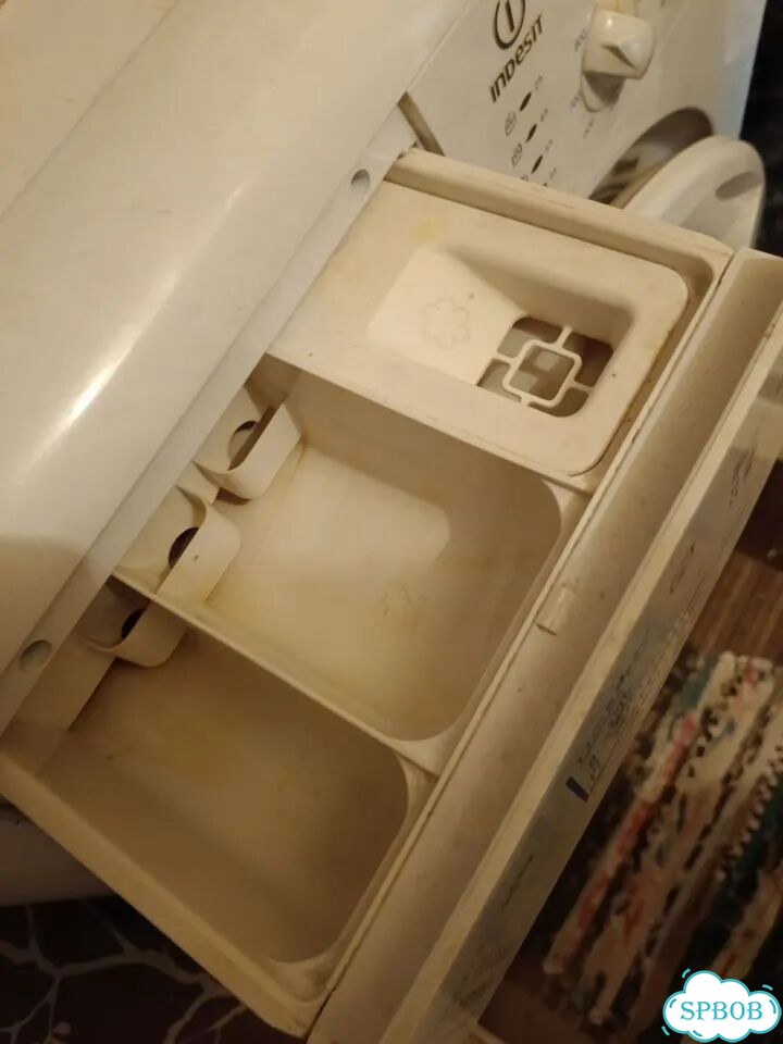 Стиральная машина indesit узкая фото 2