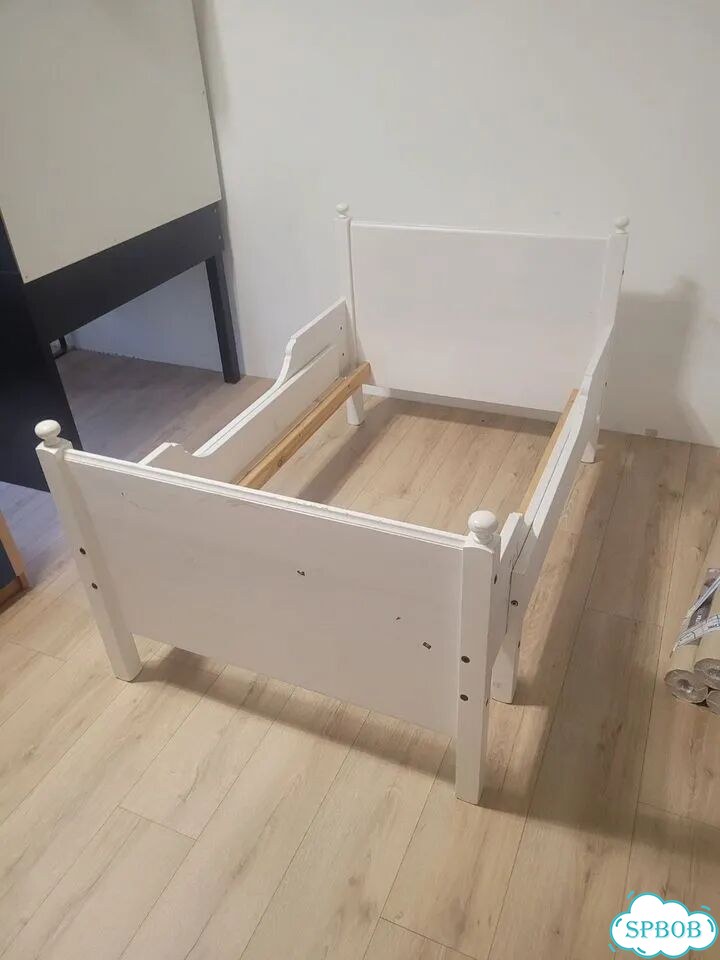 Детская кровать IKEA раздвижная фото 1