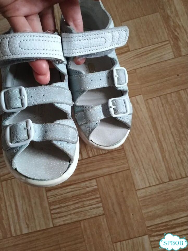 Сандалии для девочки фото 1