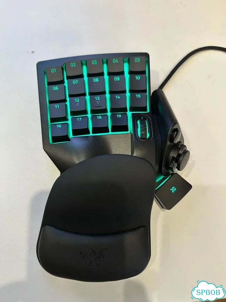 Razer Игровой кейпад Tartarus v2 фото 2