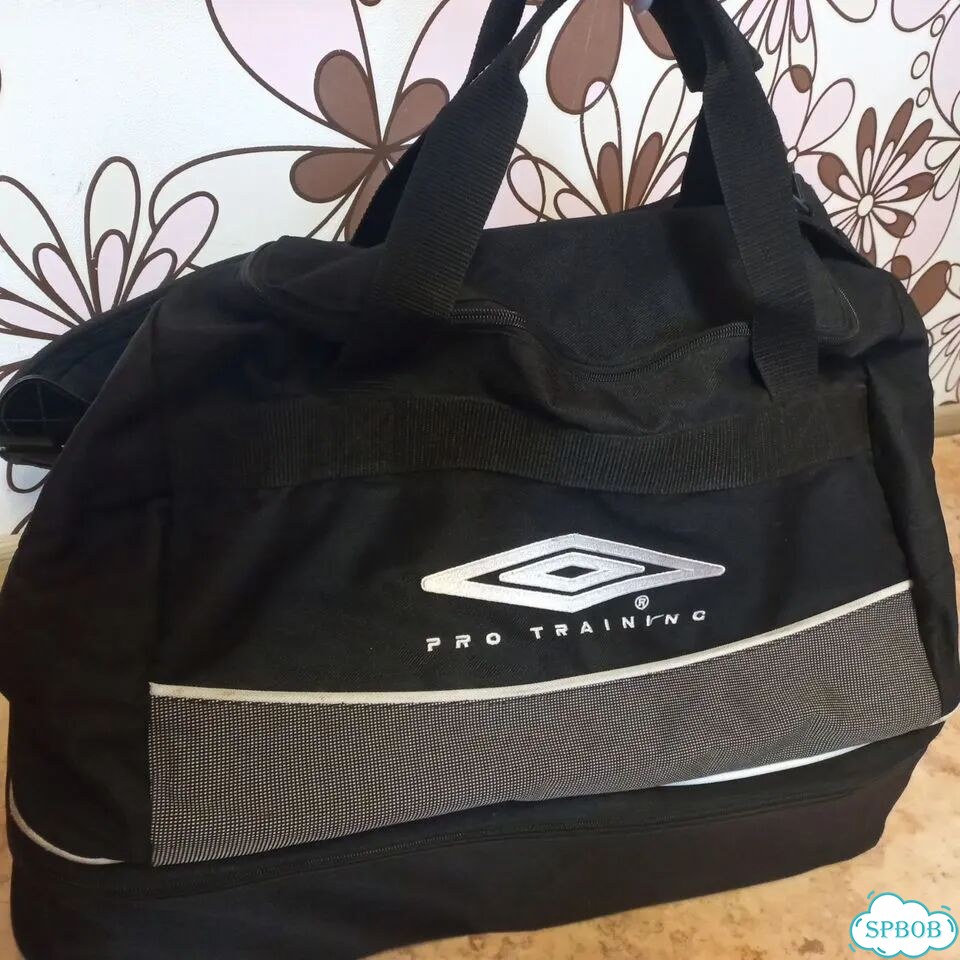 Сумка спортивная (дорожная) Umbro фото 1