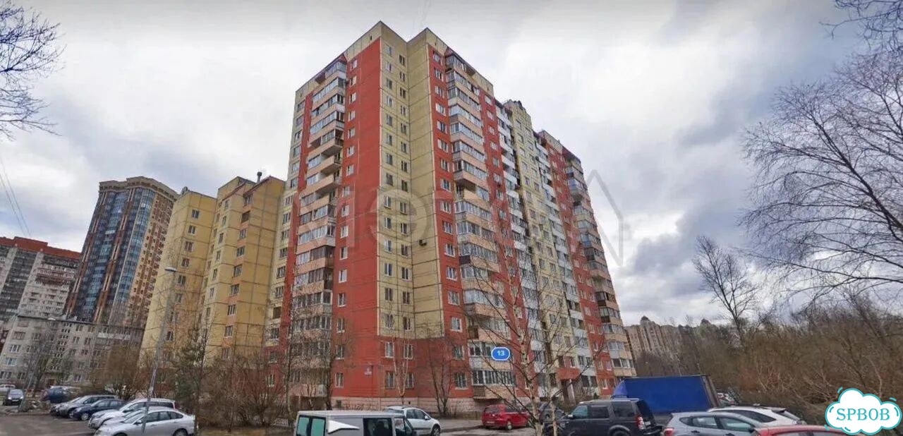 Аукцион: 6-к. квартира, 155,4 м², 7/17 эт. фото 1