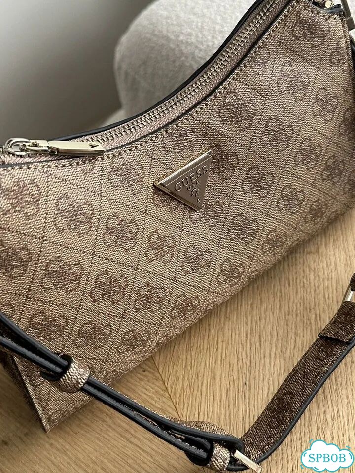 Сумка guess cresidia оригинал новая фото 3