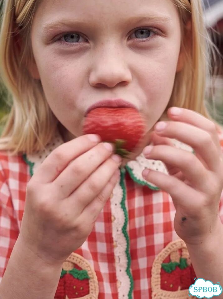 Ии фотосессия, нейрофотосесия для брендов фото 5