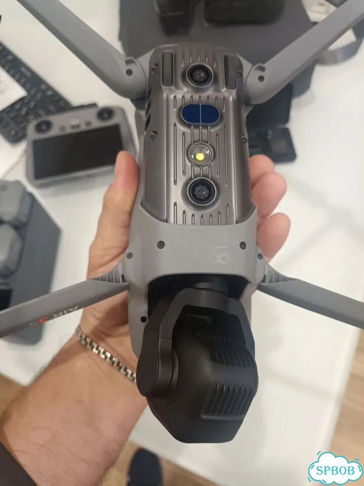 Dji Air 3S Fly More Combo rc2 фото 2