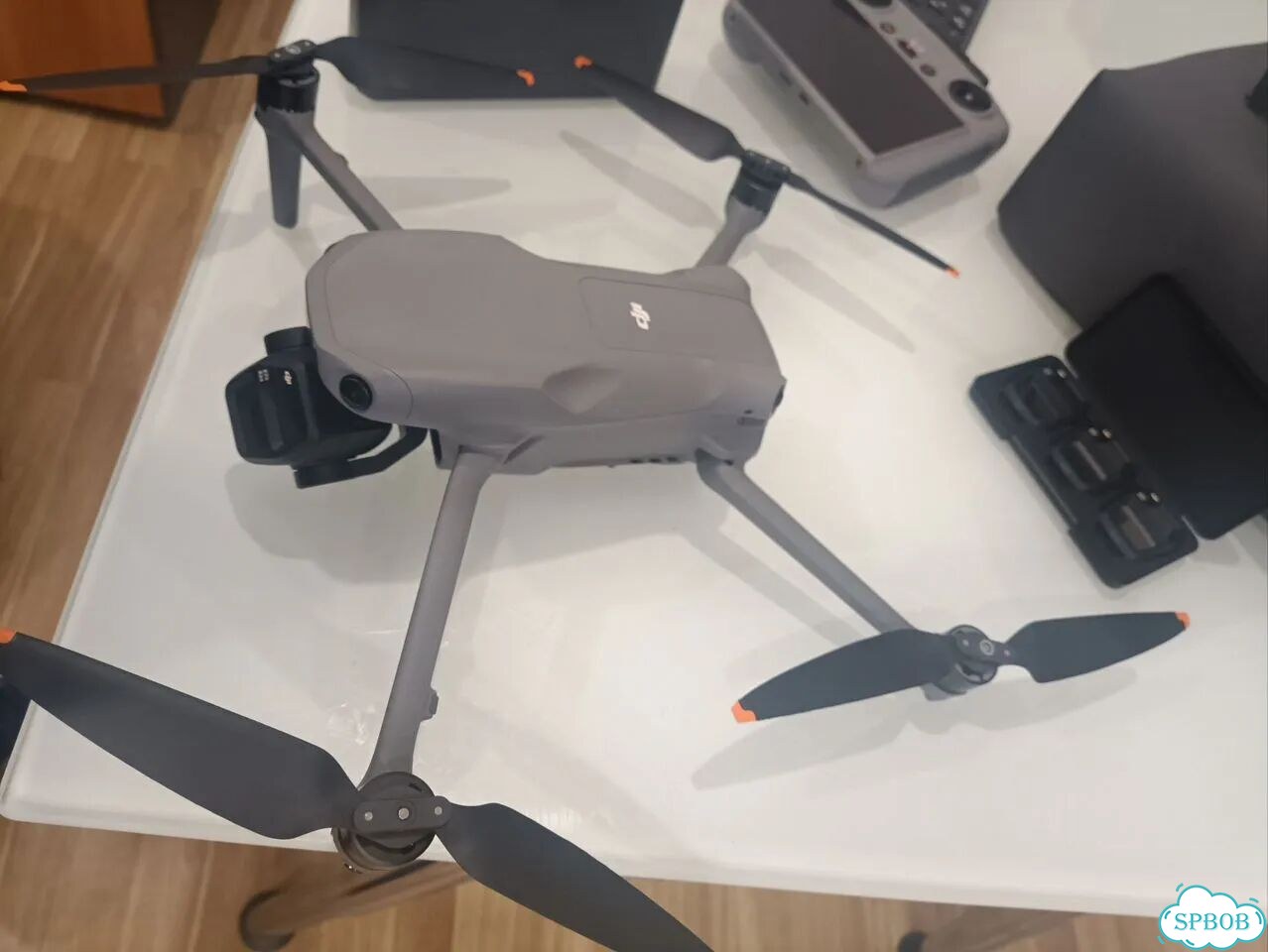 Dji Air 3S Fly More Combo rc2 фото 5