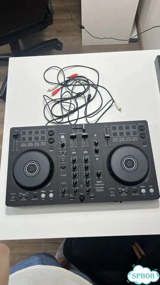 Pioneer DJ DDJ-FLX4 фото 1