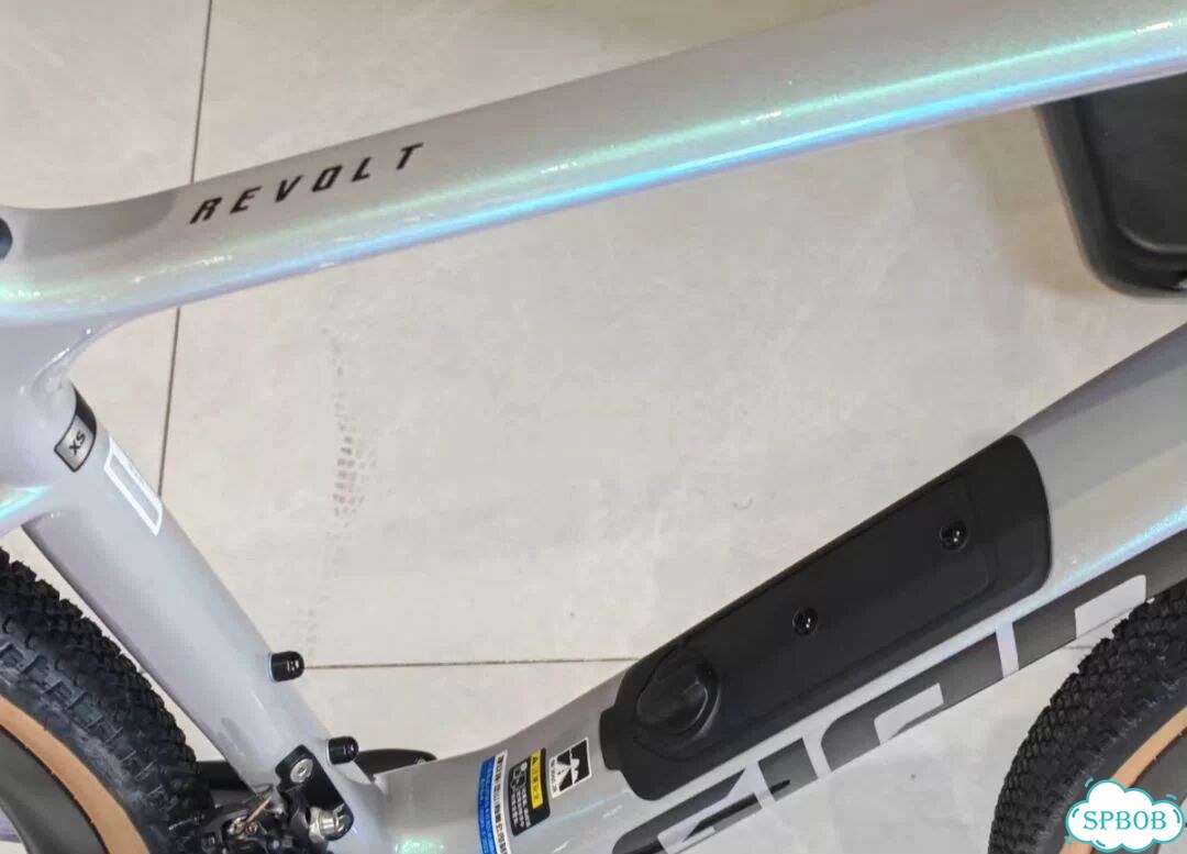 Гравий на велосипед Giant Revolt Advanced 0 xs/s/m фото 4