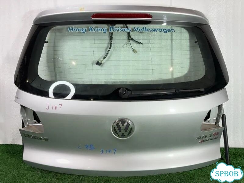 Дверь багажника Volkswagen Tiguan 5N 2.0 CAW 2011 фото 1