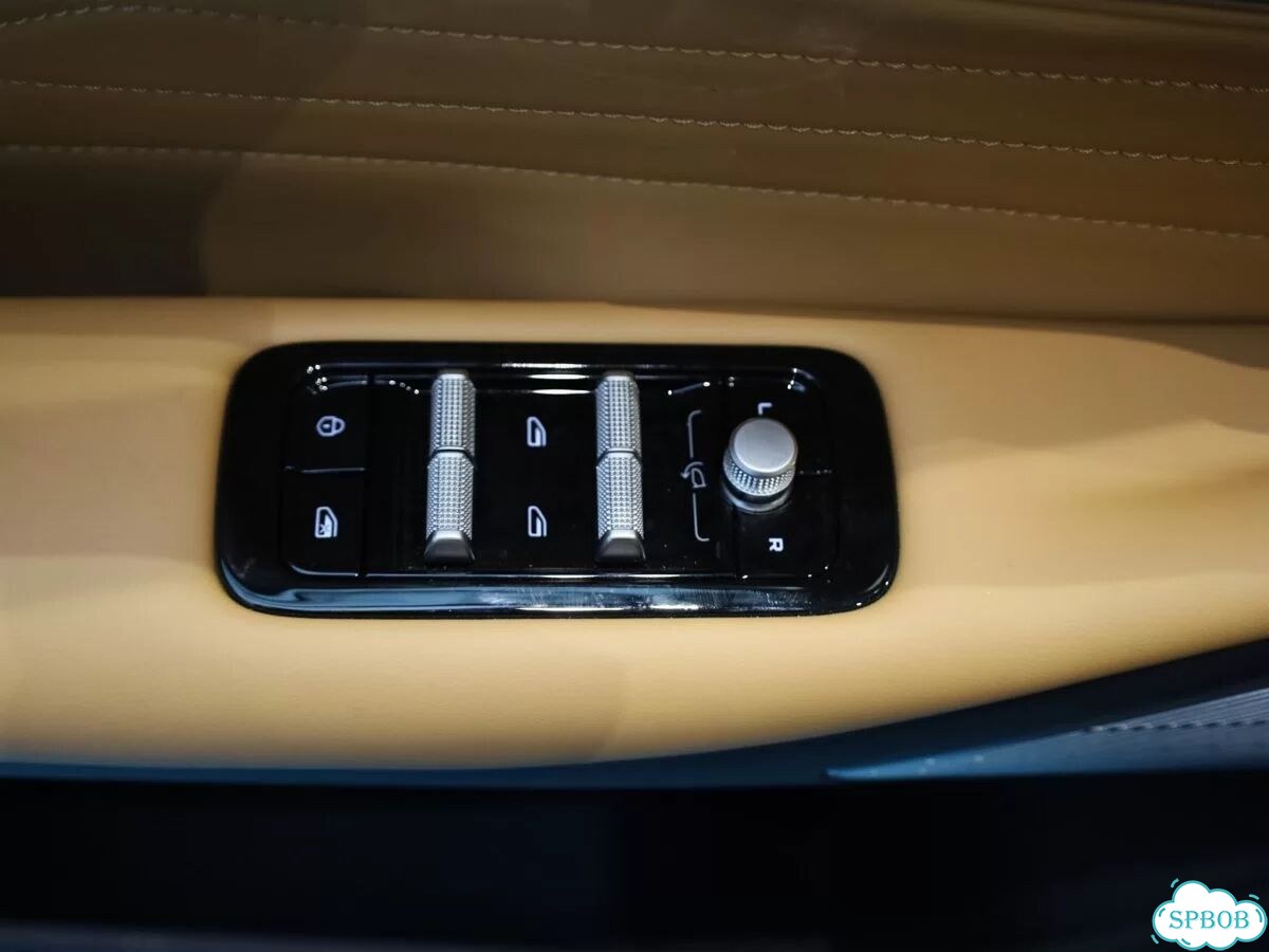 Geely EX5 EM-i 1.5 AT, 2026 Новый фото 15