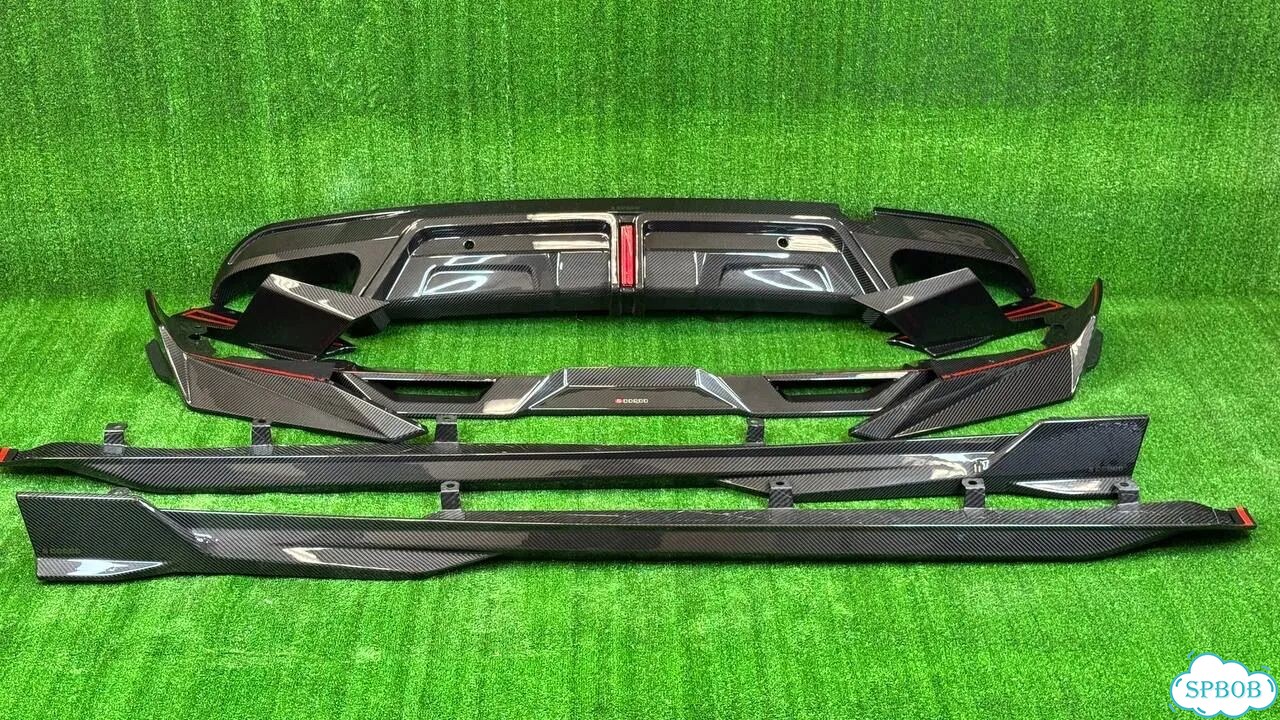 Обвес BMW X5M F95 сухой карбон SQ стиль фото 2