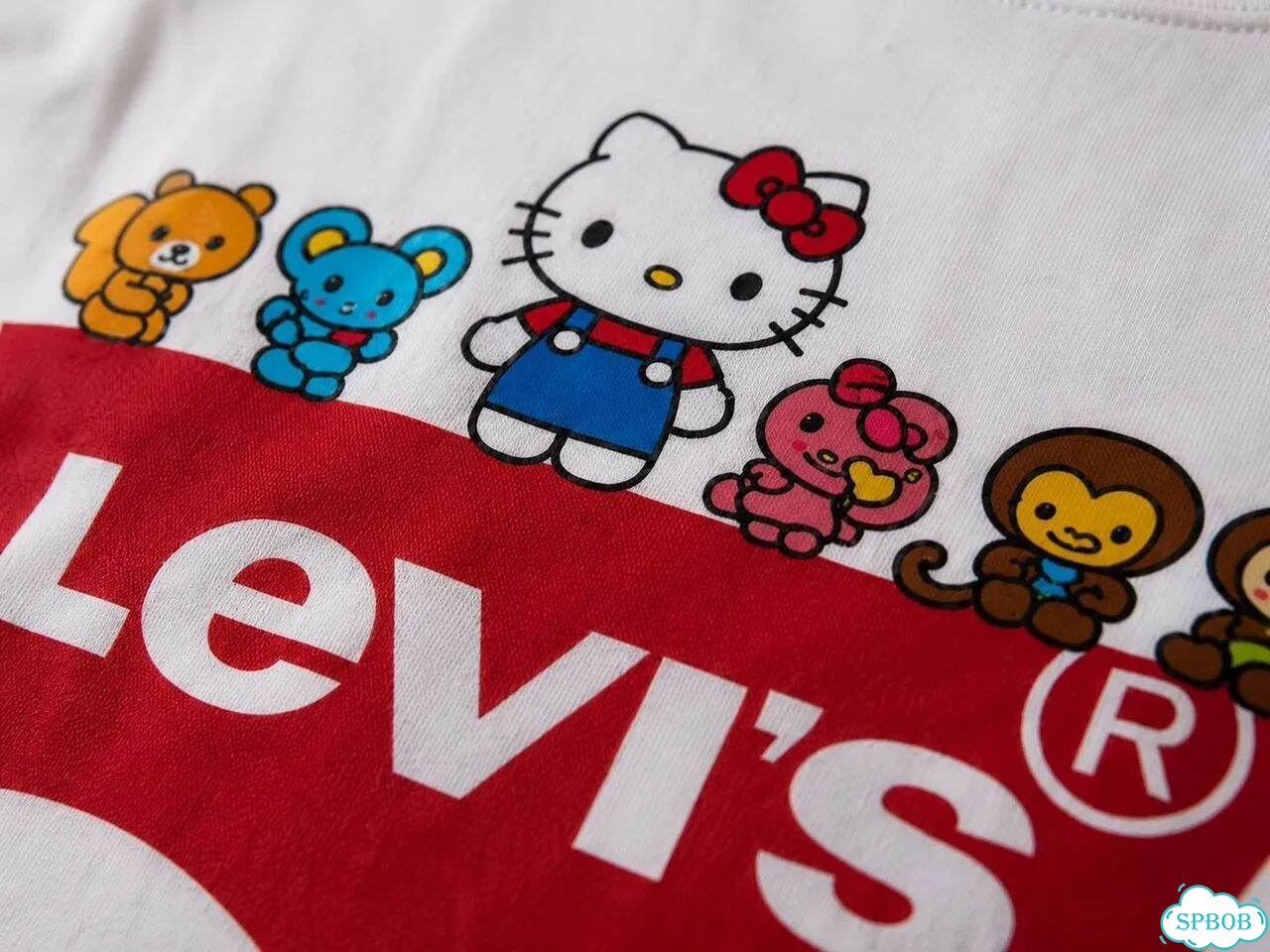 Футболка Levi’s Hello Kitty белая фото 4